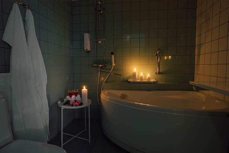 Hotelliravintola Kumpu Оутокумпу Екстер'єр фото